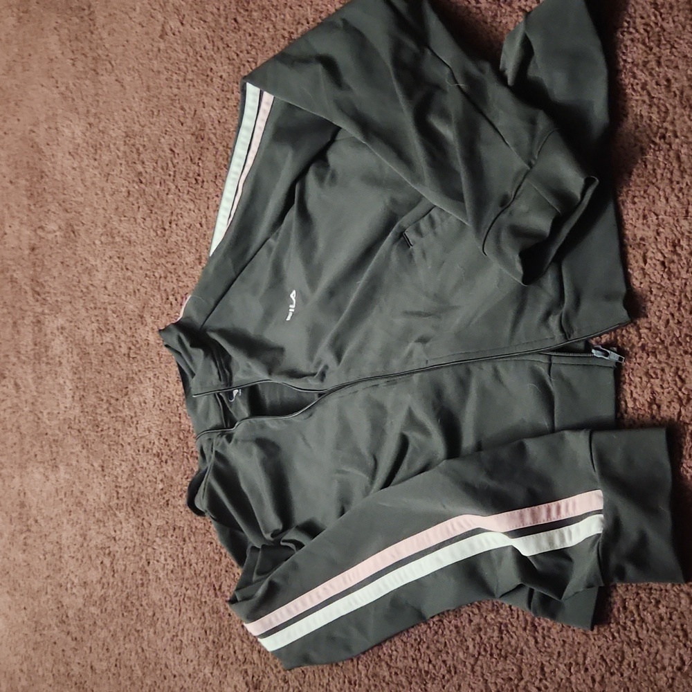 FILA performance jacket size L